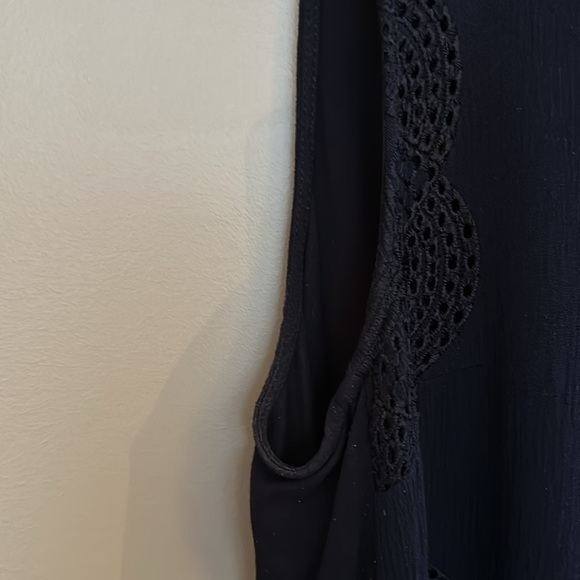 Pale Sky Lovina Embroidered Mixed Material Top - Medium - Picture 4 of 6